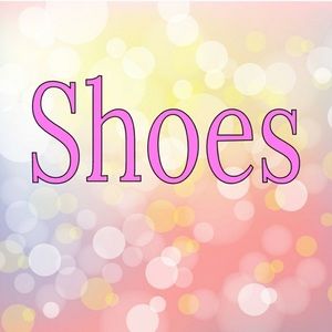 Shoes start here! ⇢